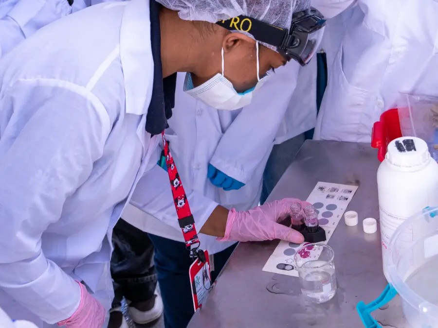 Alistamiento de Laboratorios de Análisis y Ensayos